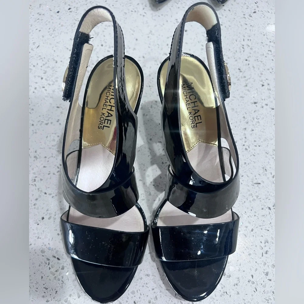 Michael Kors Glossy Black Heels Womens Size 7 VGUC - Picture 10 of 10